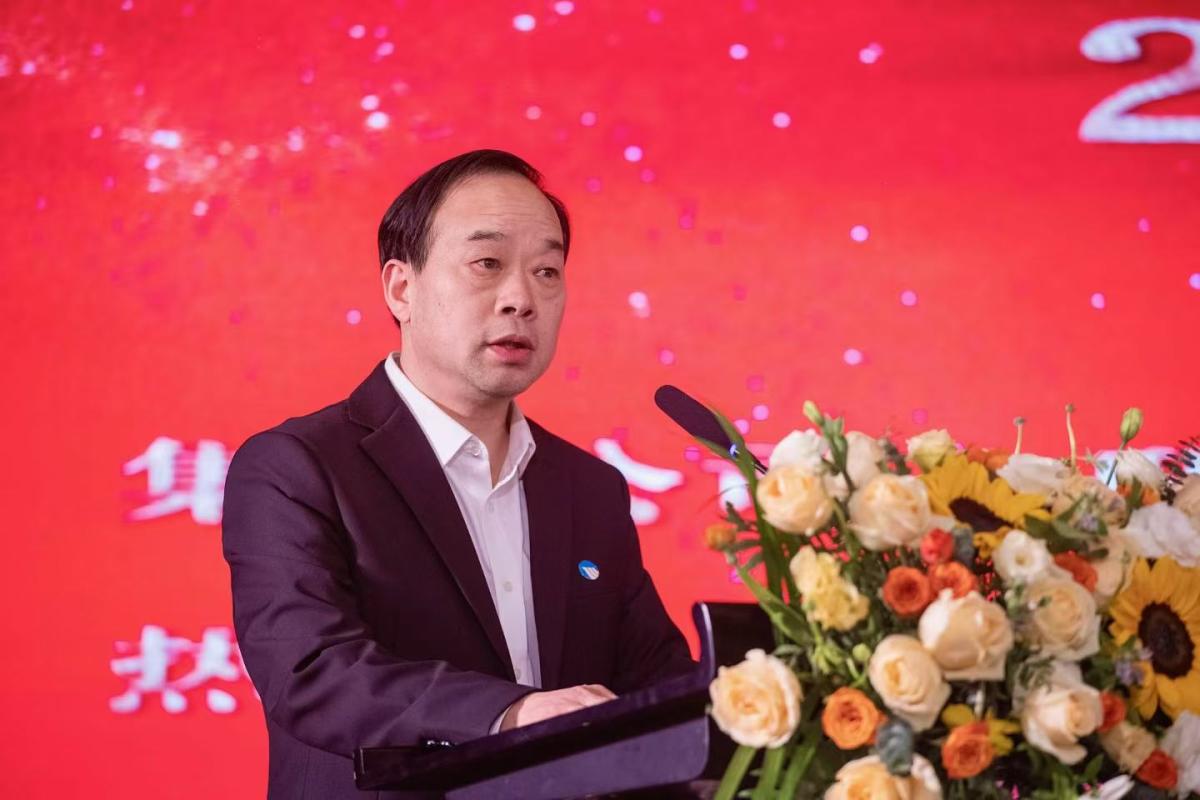 c09f7ec9e5966dc1e9a339ee71fc2b1